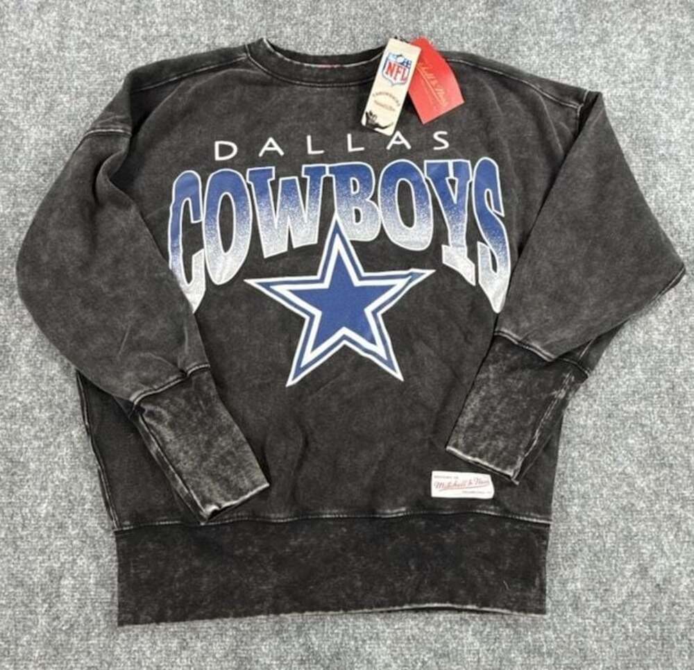 Mitchell & Ness Dallas Cowboys Delineate Mineral Wash Crewneck Sweatshirt Small